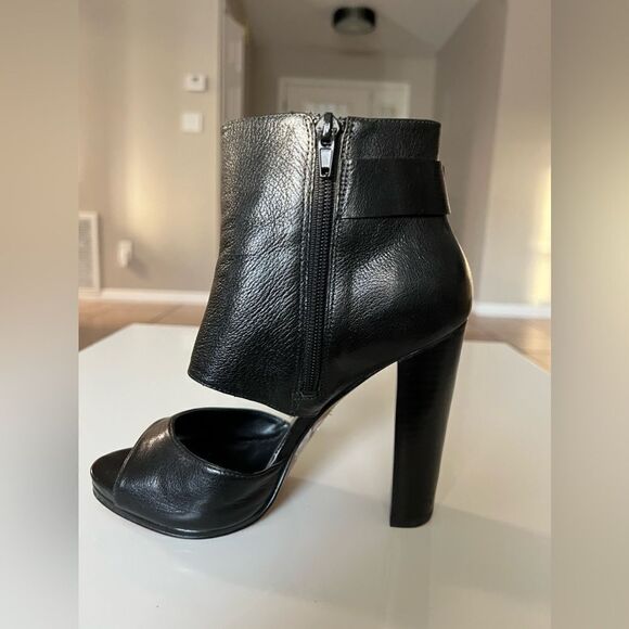 Nine West Women’s Heel Shoes - Picture 9 of 11